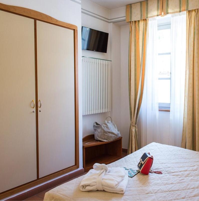 termesantagnese en hotel-thermae-classic-room 006