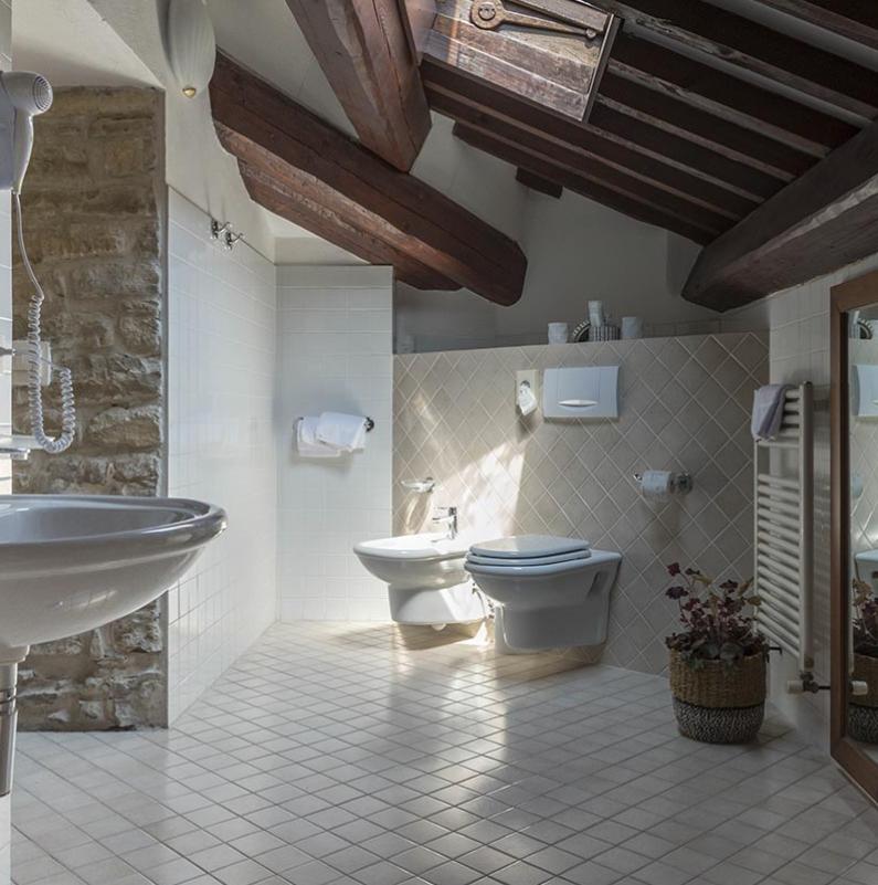 termesantagnese de hotel-therme-superior-mansarde-zimmer 006