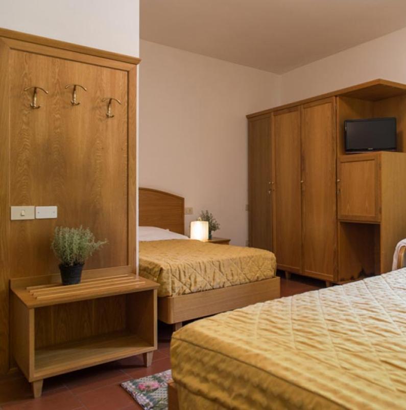 termesantagnese en hotel-thermae-comfort-room 006